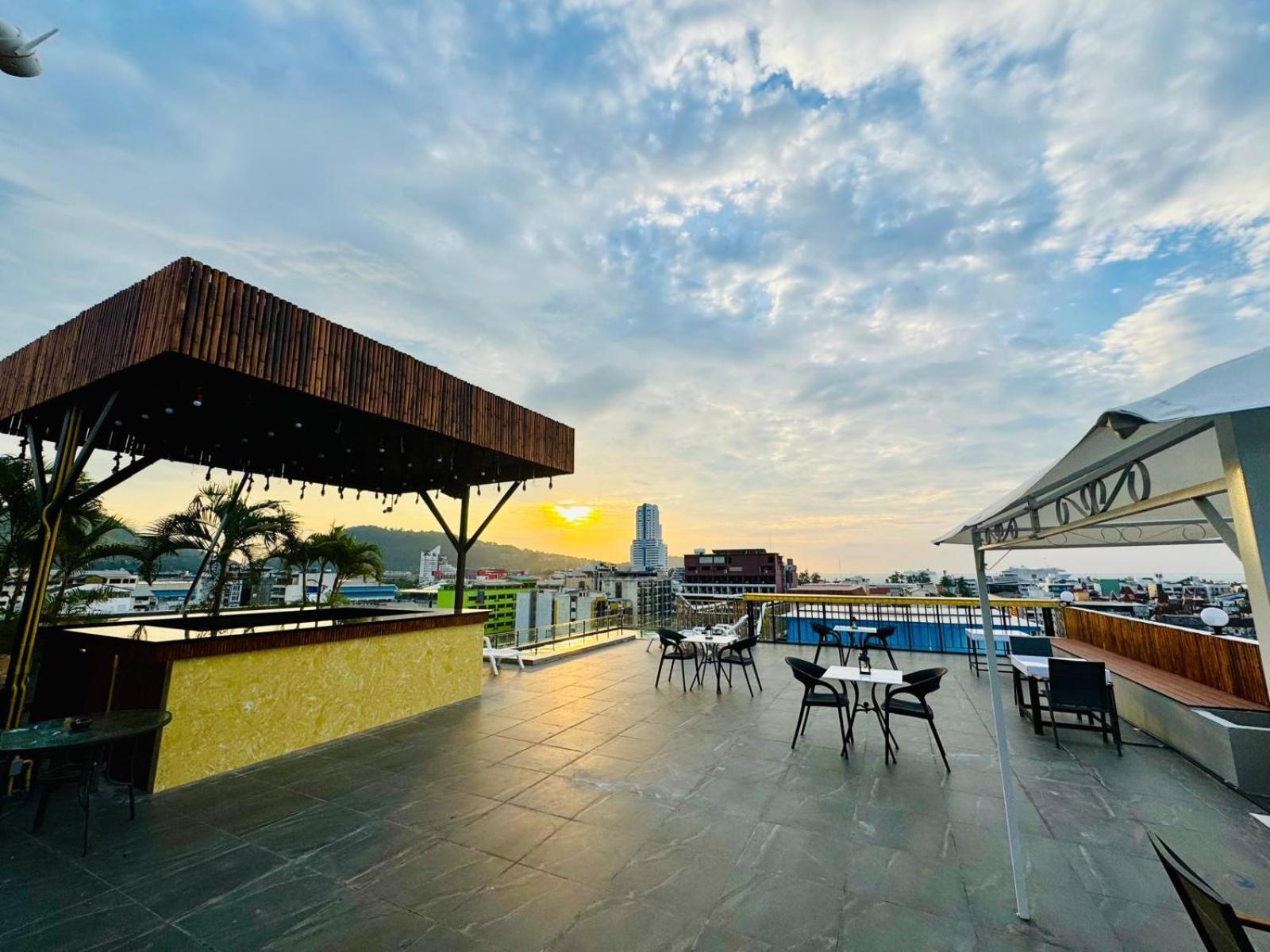 Cocoon Apk Resort & Spa Patong Exterior photo